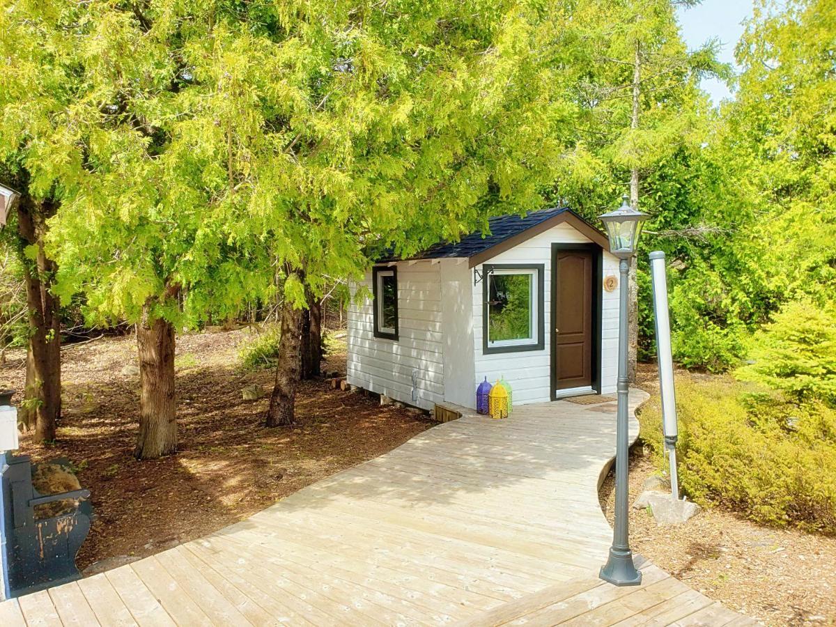 New Buddha Bing Unique Experience Cottage And Cabins Tobermory Zewnętrze zdjęcie