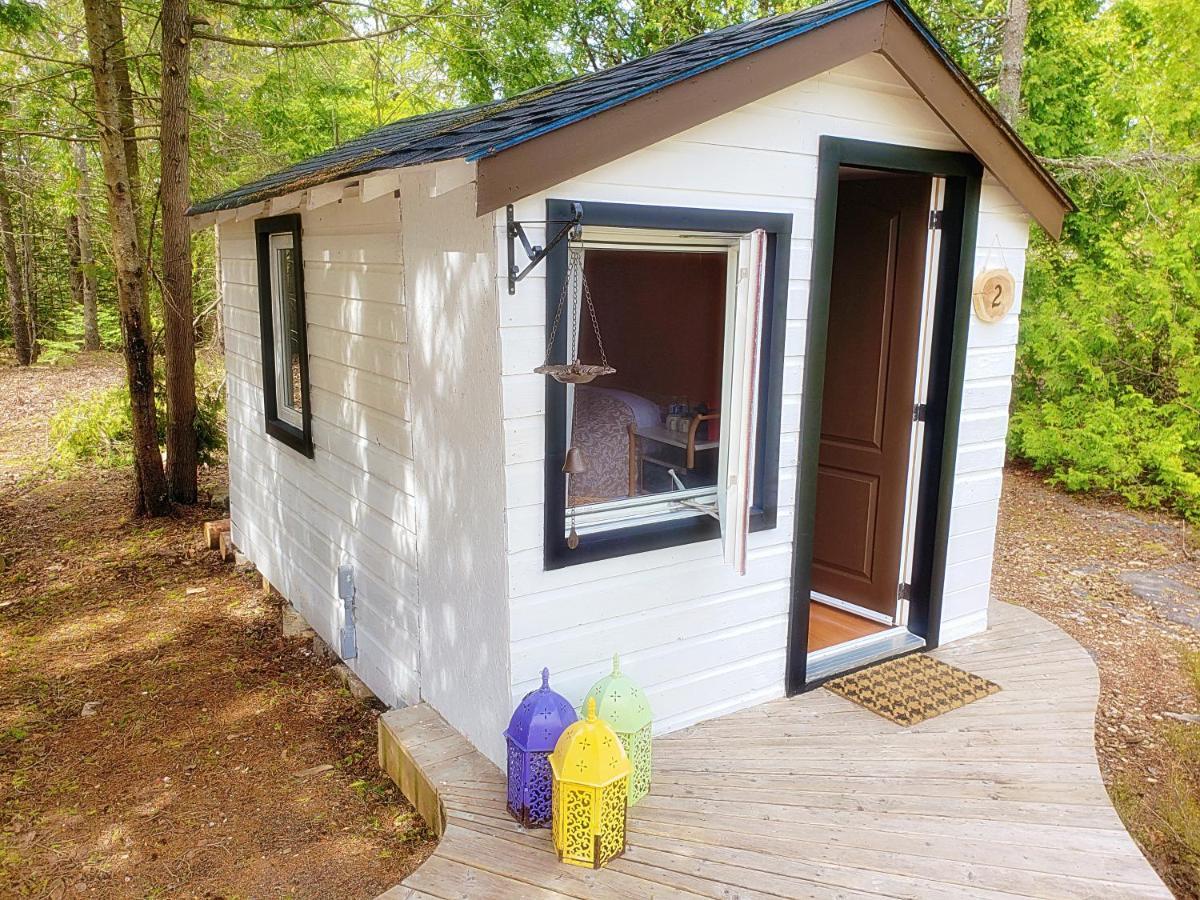 New Buddha Bing Unique Experience Cottage And Cabins Tobermory Zewnętrze zdjęcie